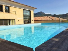 Villa de 7 chambres avec vue sur la mer piscine privee et jardin clos a Calvi